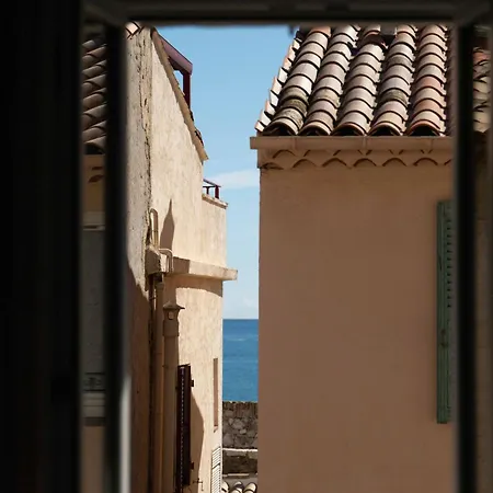 La Touraque By Evasion Riviera, Vieil Antibes, Remparts *