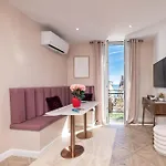 La Touraque By Evasion Riviera, Vieil Antibes, Remparts Apartment