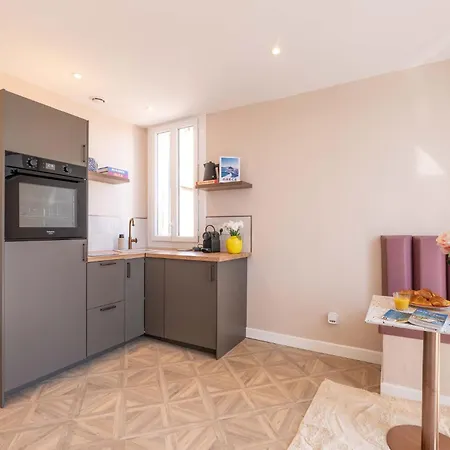 La Touraque By Evasion Riviera, Vieil Antibes, Remparts Lejlighed