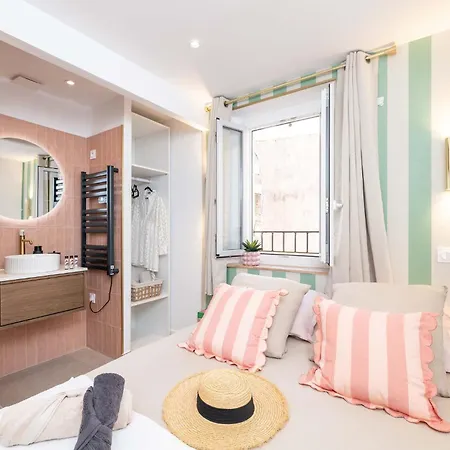 La Touraque By Evasion Riviera, Vieil Antibes, Remparts Lejlighed